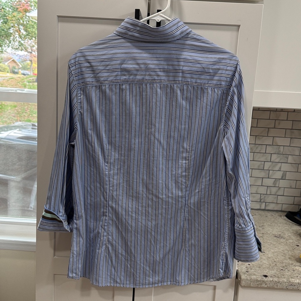 J. Mclaughlin Blue Button Down Striped Blouse Shi… - image 7